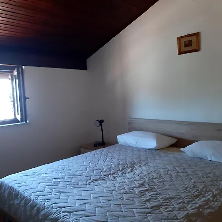 Belak * Brodarica (Sibenik-Knin)