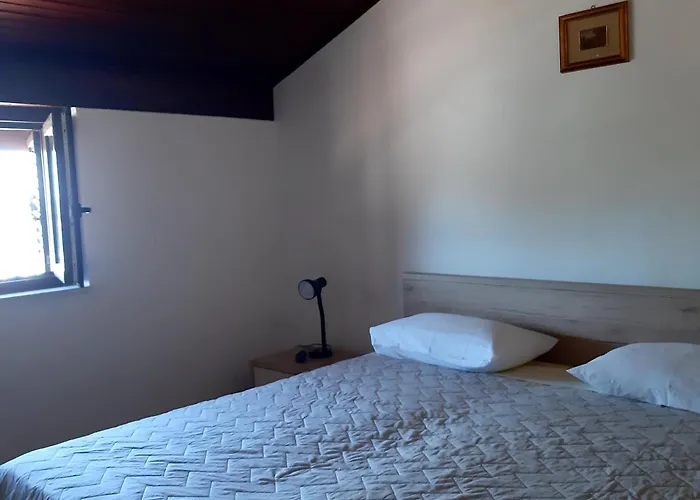 Belak * Brodarica (Sibenik-Knin)